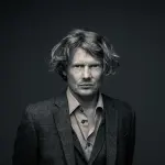 Julian Rhind Tutt